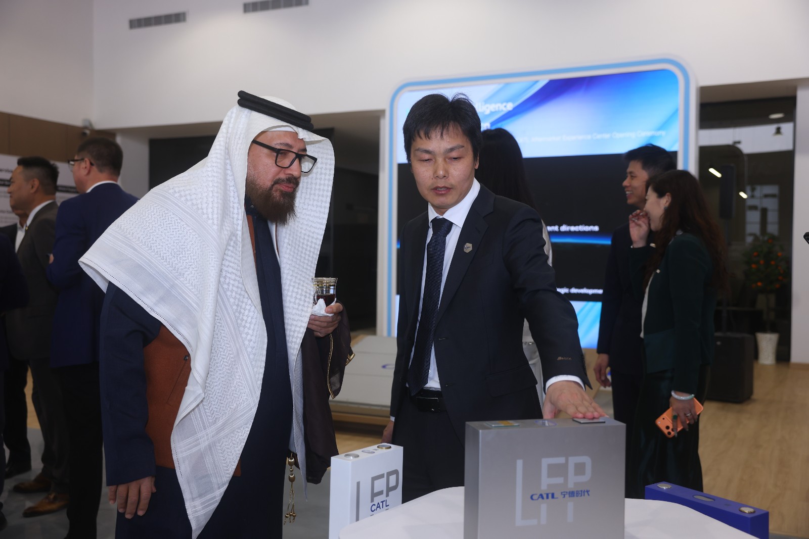 CATL NING SERVICE Experience Center_02.jpeg